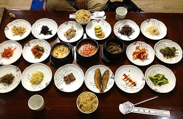 首爾自由行-三清洞美食推薦-韓定食餐廳